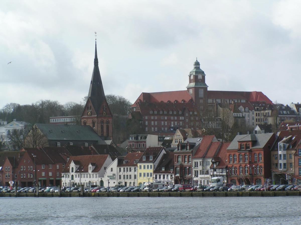 Ferienwohnung In Weisser Villa Am Kliff Flensburgo Esterno foto